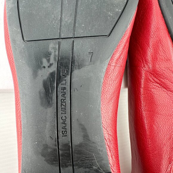ISAAC MIZRAHI LIVE IM Gayle Dark Red Leather Flats Size 7M Pointed Toe Gold Heel - Picture 2 of 7